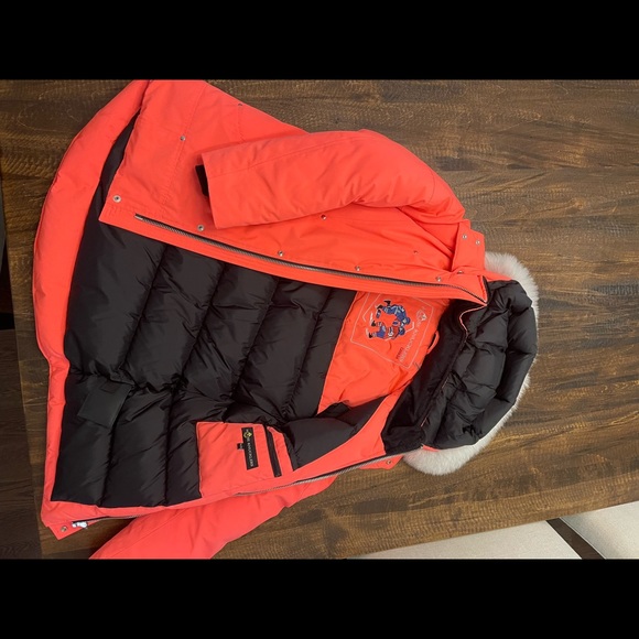 Moose Knuckles Unisex Parka - Picture 12 of 12